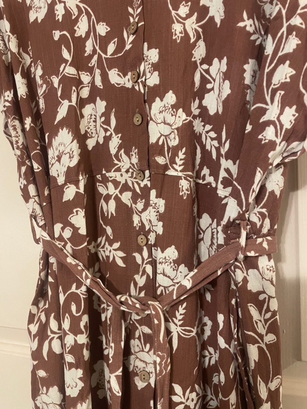 Embrace Boho Chic: Lucky Brand 2X Floral Button Front Tie Waist Midi Dress for C - Picture 8 of 8